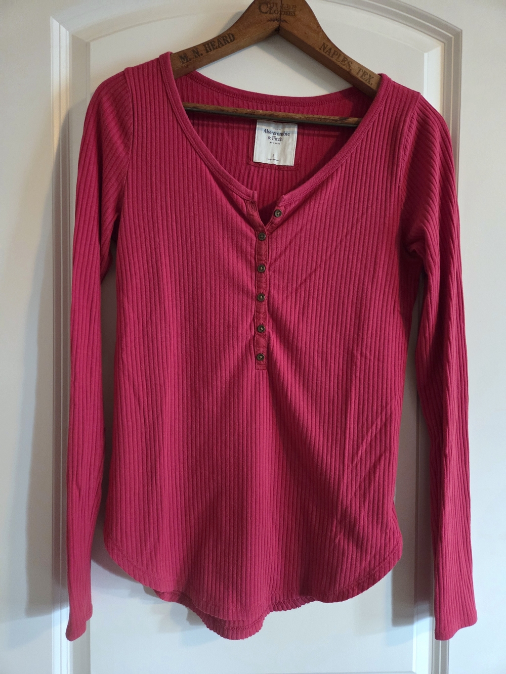 Abercrombie & Fitch Vintage Y2K Red Ribbed Long Sleeve Henley Top Shirt S